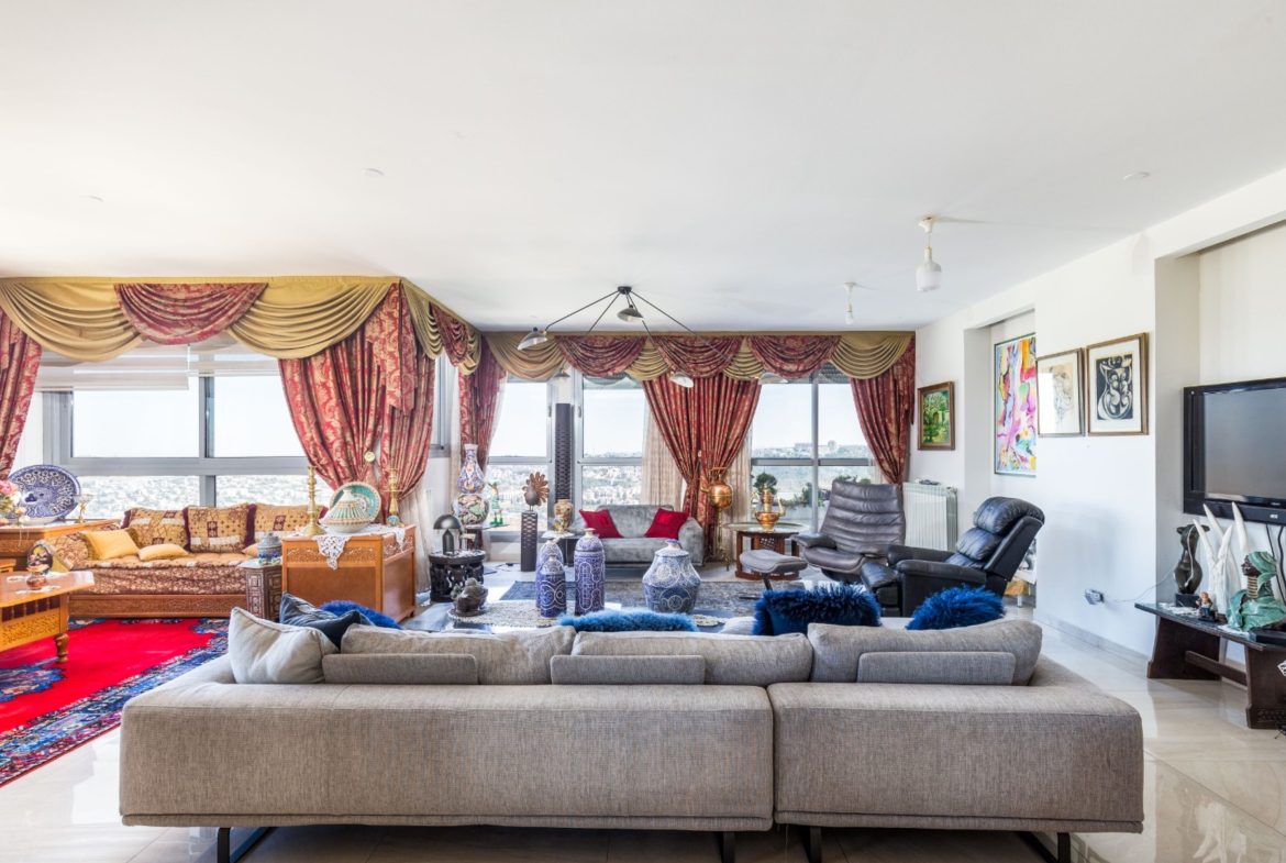 Talbieh apartment