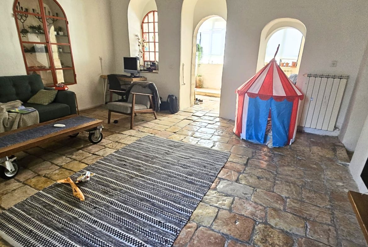 Jerusalem Real Estate | Unique And Rare Apartment