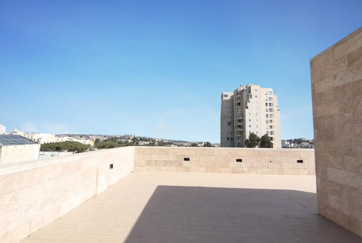 Spacious Terrace Of A Brand-New House In Talbieh, Jerusalem